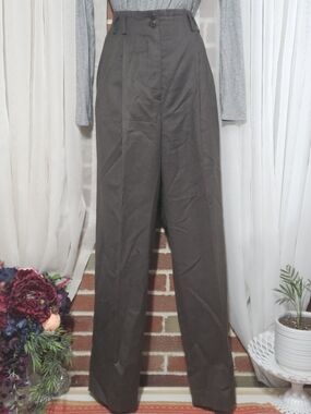 Rafaella Straight-Leg High-Waist Pants in Dark Brown